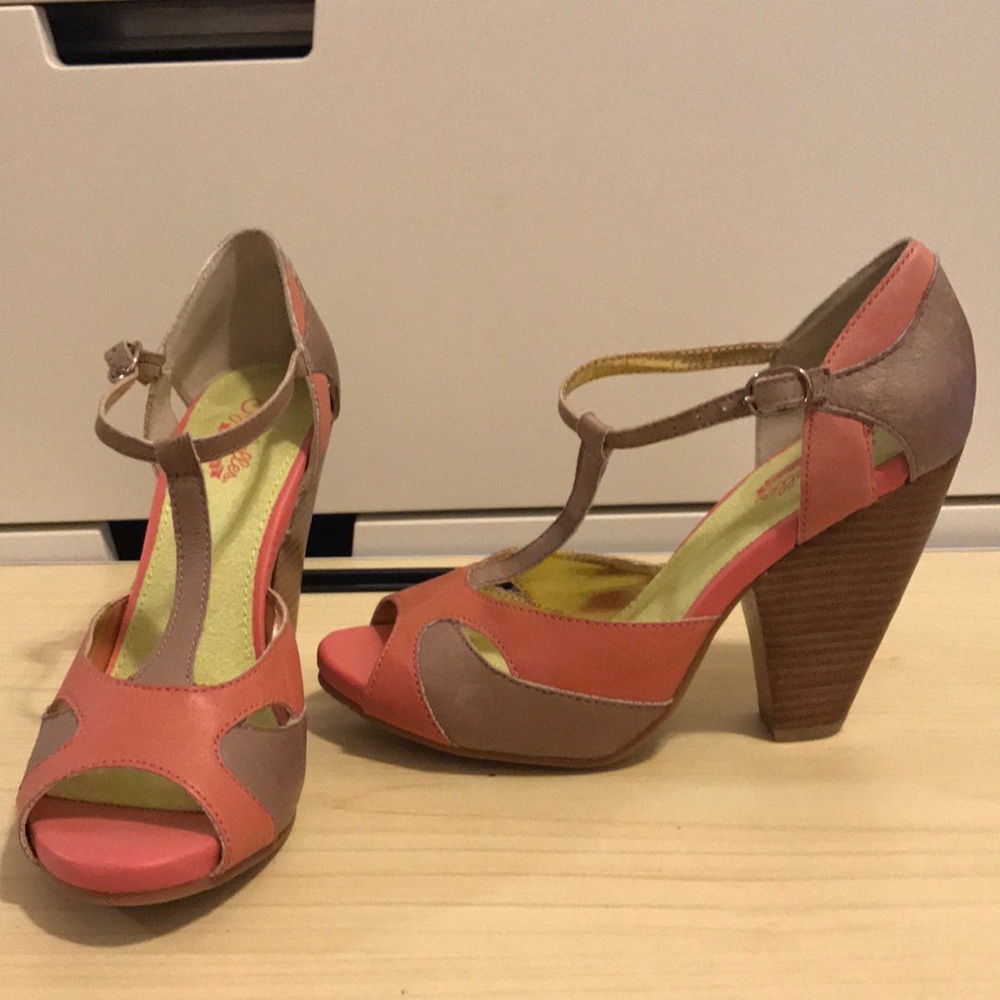 Seychelles Heritage Heels/Sandals